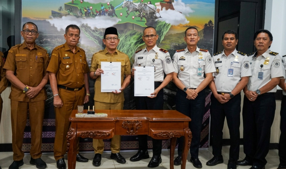 Perkuat Layanan Paspor, Imigrasi Sumbar dan Pemko Payakumbuh Teken MoU, Siapkan Unit Kerja Keimigrasian