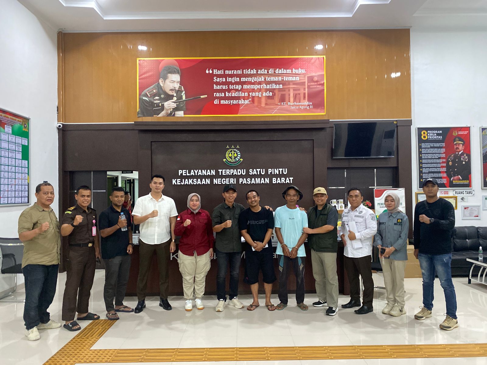 Asintel Kejati Sumbar tangkap Buronan