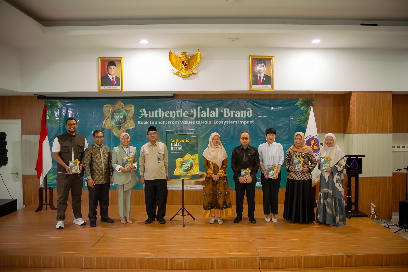 Wardah dan Kahf Jadi Sorotan dalam Buku Authentic Halal Brand