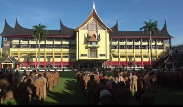 Anggaran Sofa Rumah Dinas Pemprov Sumbar Rp399 Juta Jadi Sorotan Publik
