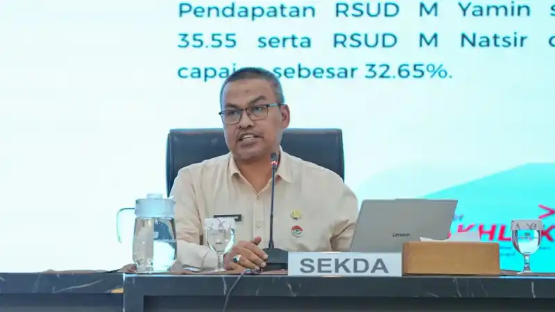 Pemprov Sumbar Dorong ASN Dampingi Anak di Hari Pertama Sekolah