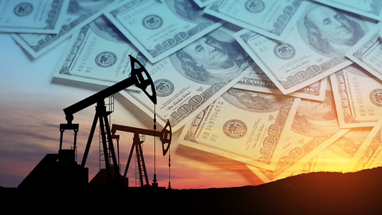 Harga Minyak Turun di Bawah US$70, Rupiah Ditutup Menguat